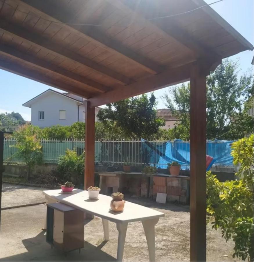 G&M Holiday Home Минтурно Экстерьер фото